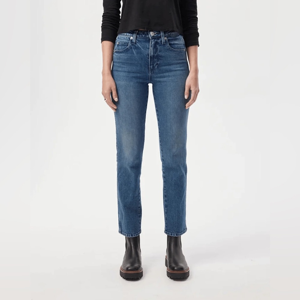AMO Chloe Crop Jeans In True Love - Size 27